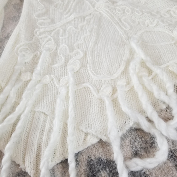 Turtleneck sweater - Picture 2 of 5